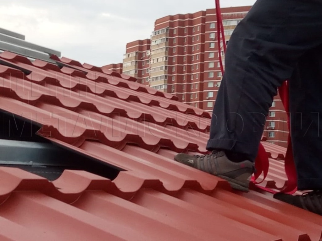 Металлочерепица Геркулес 8004 терракотовый Стальной Бархат от Центра Металлокровли в Перми