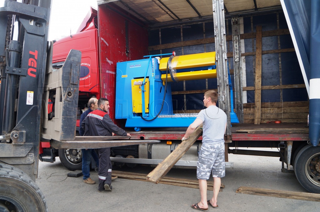 Разматыватель изготовлен в Польше