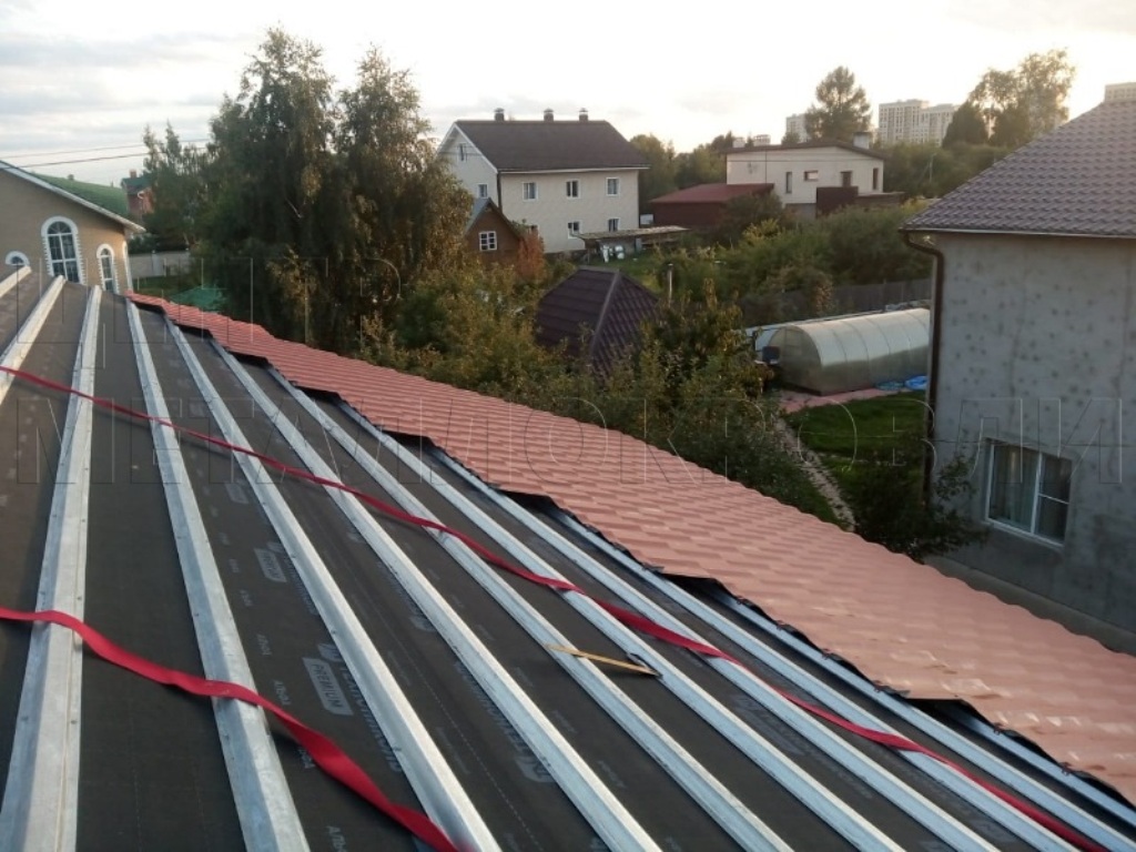 Металлочерепица Геркулес 8004 терракотовый Стальной Бархат от Центра Металлокровли в Перми